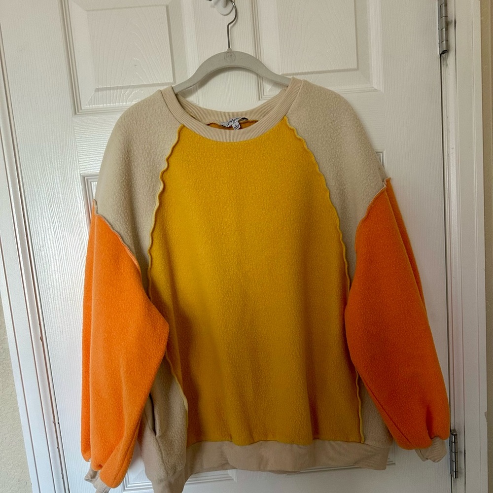 Color block sweatshirt, Size Large